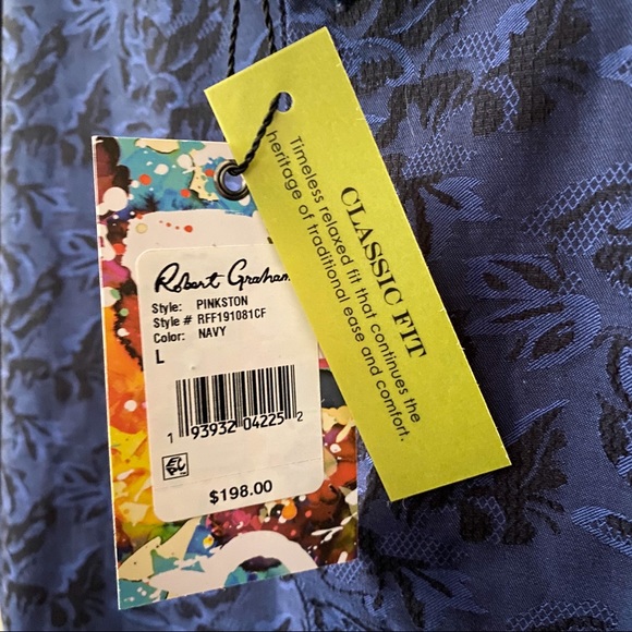 Host Pick🥳 Robert Graham NWT Dress Shirt - Picture 3 of 3